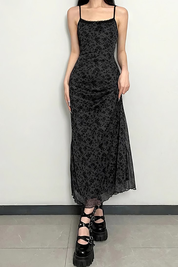 Robe Maxi Dentelle Noire Florale Bretelles Spaghetti – Avencia